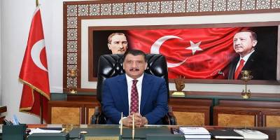 Malatya’da 3 belediye başkanı Özal ve Fendoğlu’nu andı