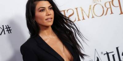 Kourtney Kardashian, takipçilerine hamileliğin '' nimet'' olarak gördüğünü açıkladı