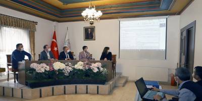 Nevşehir Belediyesi’nin bu yıl gerçekleştireceği altyapı ve asfalt çalışmaları için ihale yaptı