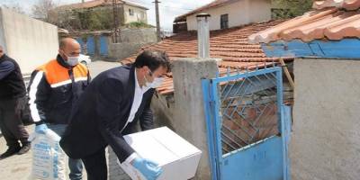 Sungurlu Belediyesi toplanan yardımlar ihtiyaç sahiplerine ulaştırılıyor