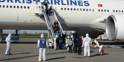 Samsun'ta 346 Türk vatandaşı Hollanda'dan uçakla getirildi