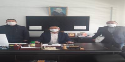 Yozgat'ın Sorgun ilçesinde muhtarlara maske dağıtıldı