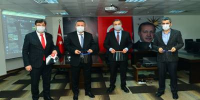 Bursa'da maskeler emniyete teslim edildi