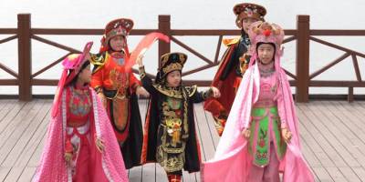 Çinli çocuklardan Türkiye ve İzmir'e özel mesaj