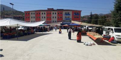 Karabük Cumayanı köyünde hareketliliği azaltmak için pazar kuruldu