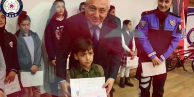 Elazığ İl Emniyet Müdürlüğü polisinden, 23 Nisan klibi