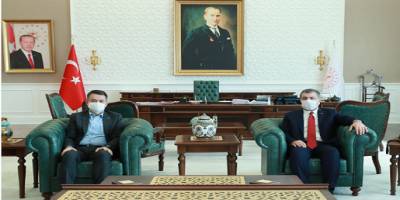 Fahrettin Koca ile Bekir Pakdemirli bir araya geldi