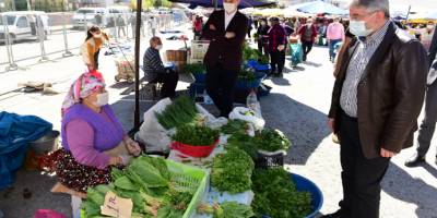 Çorum Belediye Başkanı Aşgın semt pazarlarını inceledi