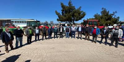 Balıkesir'de 35 traktörle imece usulü dezenfekte