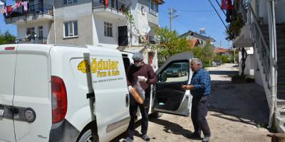 Antalya'da fırınlardan kapı kapı ekmek hizmeti