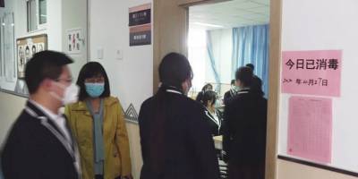 Çin’in başkenti 50 bin lise öğrencisi ders başı yaptı