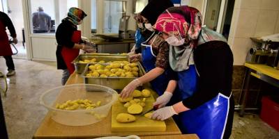 Çorum Belediyesi Ramazan ayı boyunca 2 bin aileye sıcak yemek ulaştıracak