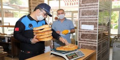 Alanya Belediyesi Zabıta Müdürlüğü ekipleri fırınlara Ramazan denetimi yaptı