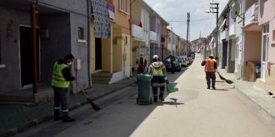 Eskişehir'de Mahallelerde temizlik çalışması sürüyor