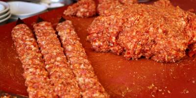 Adana’da kebap tüketimi korona virüs nedeniyle yüzde 80’in üzerinde düştü