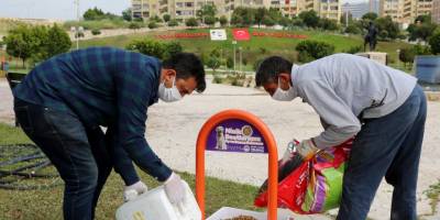 Toroslar Belediyesi, her gün sokak hayvanları için beslenme odaklarına mama bırakıyor