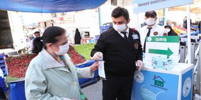 İstanbul Gaziosmanpaşa zabıtasından pazar denetimi