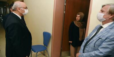 Aydın Valisi Yavuz Selim Köşger, karantinadaki vatandaşları ziyaret etti