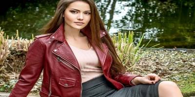 Fahriye Evcen Instagram'da Beğeni Butonunu Çökertti!