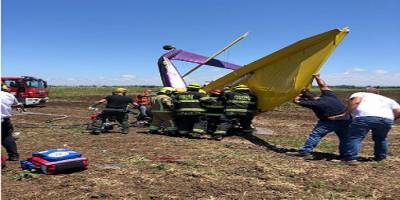 Küçük uçak düştü: 1 ölü, 1 yaralı