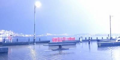 İstanbul’da gece saatlerinden sonra gök gürültülü sağanak yağış etkili oldu