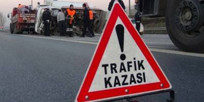 Ürgüp'te otomobil ile ticari araç çarpıştı 1i ağır 4 yaralı