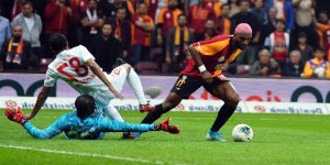 Galatasaray Zorda Olsa Galibiyete Uzandı