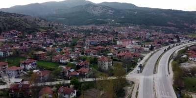 Karabük'te Pozitif vakaların hızla arttığı köyde karantina süresi 14 gün daha uzatıldı