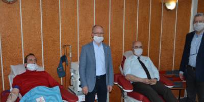 Bursa Milletvekili Refik Özen'den kan bağışı çağrısı