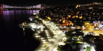 İstanbul Üsküdar'da sokağa çıkma kısıtlamasında meydan bomboş kaldı