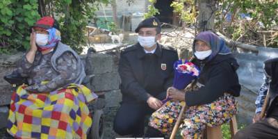 Bursa'da 120 yaşındaki anneye Anneler Günü sürprizi