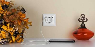 USB Portlu Prizler Giderek Yaygınlaşıyor