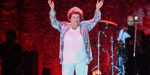 Selda Bağcan Konserleri Sürüyor