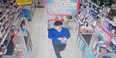 Muğla’nın Köyceğiz ilçesinde cep telefonu hırsızları polise yakalandı