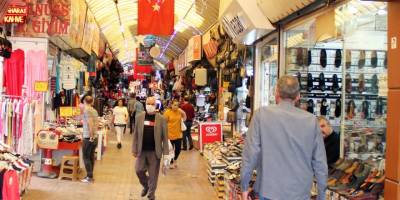 Hatay'da Tarihi Uzun Çarşı’da Ramazan hareketliliği