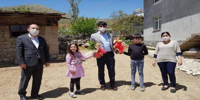 Tufanbeyli Kaymakamı Sevgili'den engellilere duygulandıran ziyaret