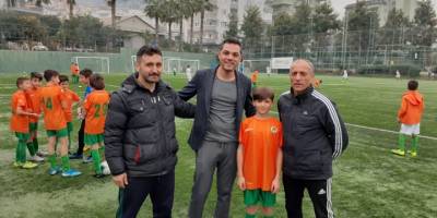 Kayserispor Antrenörü Akparlar camia ile birlik olmalı