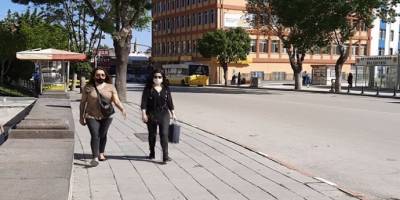 Afyonkarahisar’da maske denetimleri devam ediyor