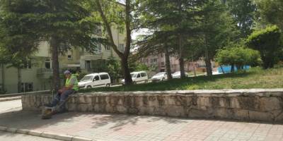 Afyonkarahisar’da hava sıcaklığıdan dolayı sokaklar boş kaldı