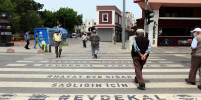 Sakarya'da Kısıtlama gününde boş cadde ve sokaklar 2’nci kez onların oldu
