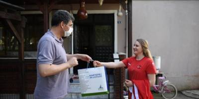 Kartepe Belediye Başkanı Kocaman, Milli sporcuları unutmadı