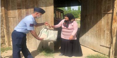 İhtiyaç sahibi vatandaşlara temizlik maddesi dağıtıldı