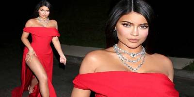 Kylie'nin dostu, doğum gününde giydiği elbiseyle hayran bıraktı