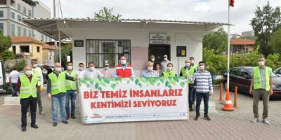 İzmir Çiğli'de ikinci tur temizlik başladı