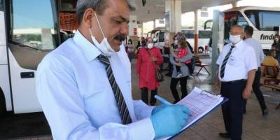 Seyahat kısıtlamasının kalkmasıyla vatandaşlar otogarlara koştu