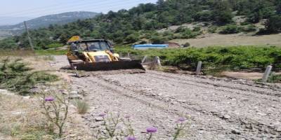 Mersin Toroslar Belediyesi bahçe yollarına çalışmalar yapıyor