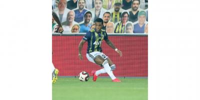 Rodrigues yokları oynadı