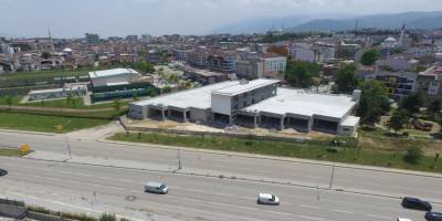 Bursa'da Fethiye Mahallesi kapalı pazar alanına kavuşuyor