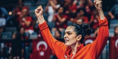 Bellona Kayseri Basketbol’un yeni transferi Esra Ural Topuz: