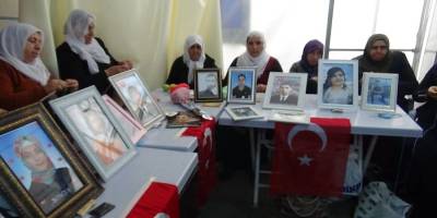 HDP önündeki ailelerin evlat nöbeti 155’inci gününde